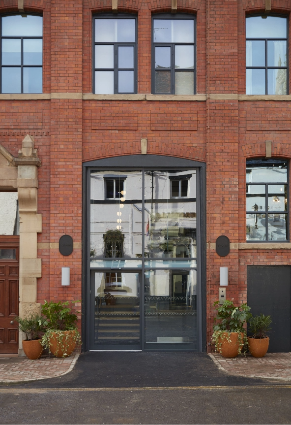 LEVEN Manchester — image 3